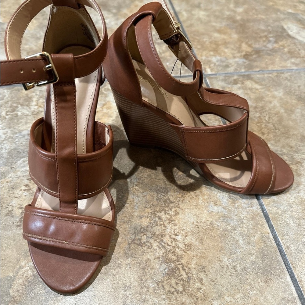 Express Brown Leather Wedge Sandals with Ankle Straps